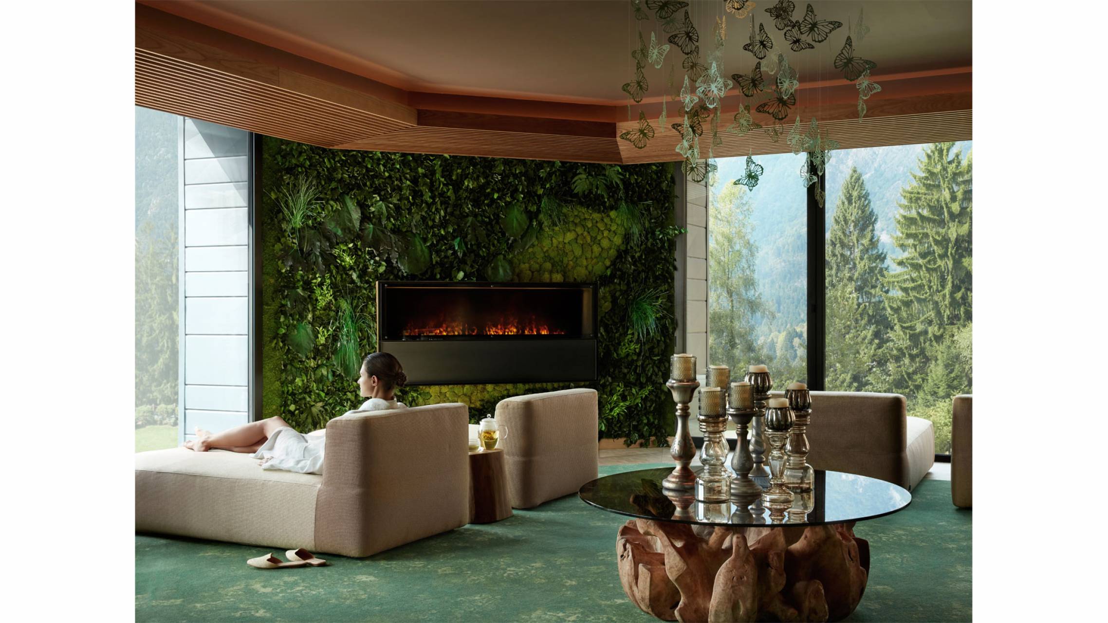 Wellness rest area with fireplace