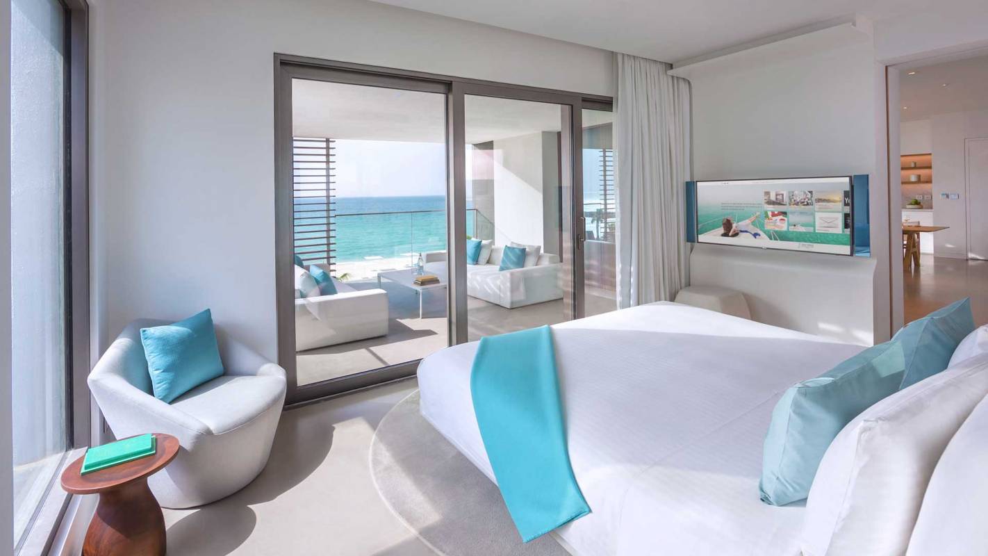 Nikki Beach Resort and Spa Dubai Luux Suite